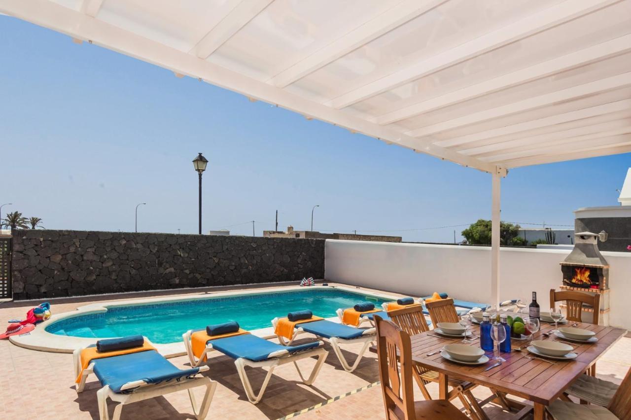 Villa Vesubio By Villa Plus Пуерто дел Кармен Екстериор снимка