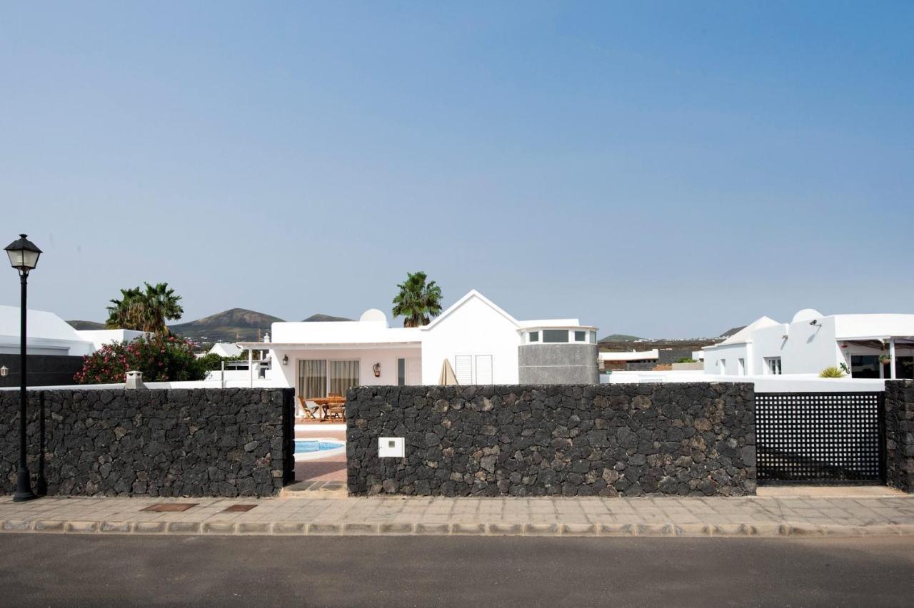 Villa Vesubio By Villa Plus Пуерто дел Кармен Екстериор снимка